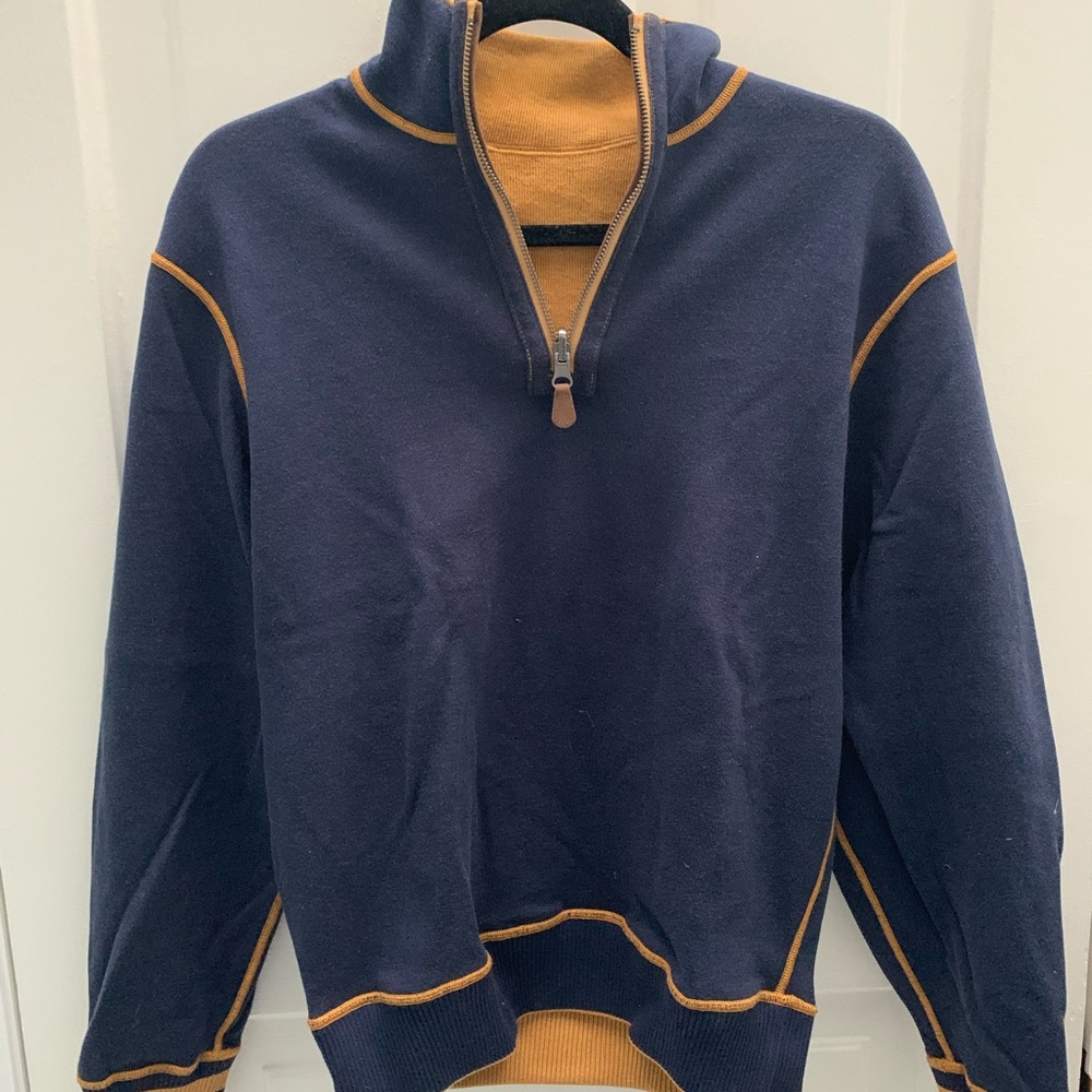 Reversible quarter zip